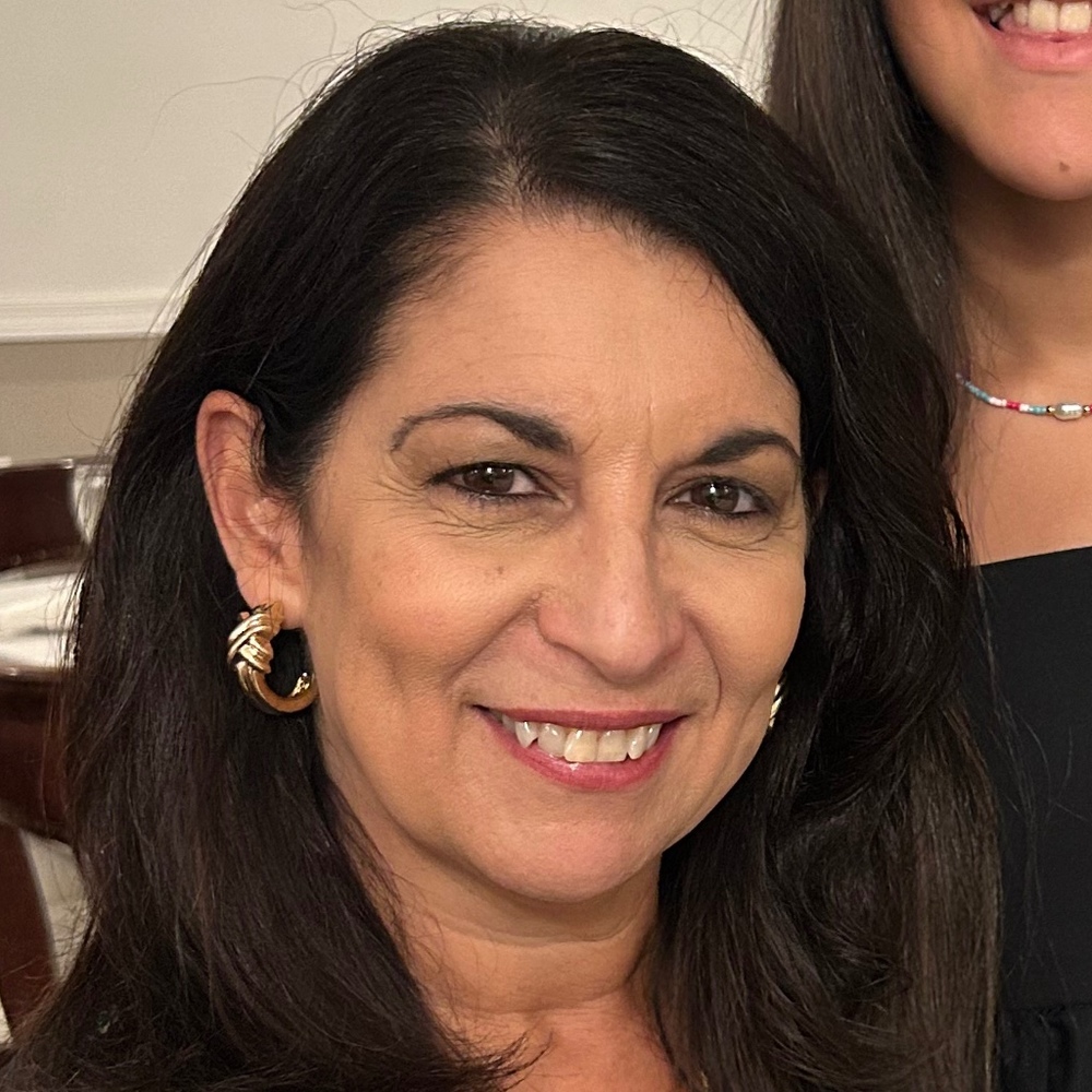 Meet your Posher, Maria